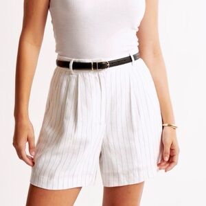 NWT Abercrombie & Fitch High-Rise White Pinstripe Linen Blend Shorts Sz 29 / 8